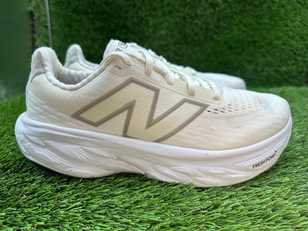 New Balance Fresh Foam X 1080 v14 W1080W14 Athletic Sneaker Womens 8D White Mesh